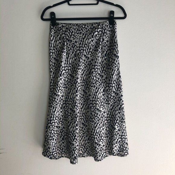 Boohoo Dresses & Skirts - BOOHOO Leopard Bias Satin Midi Skirt